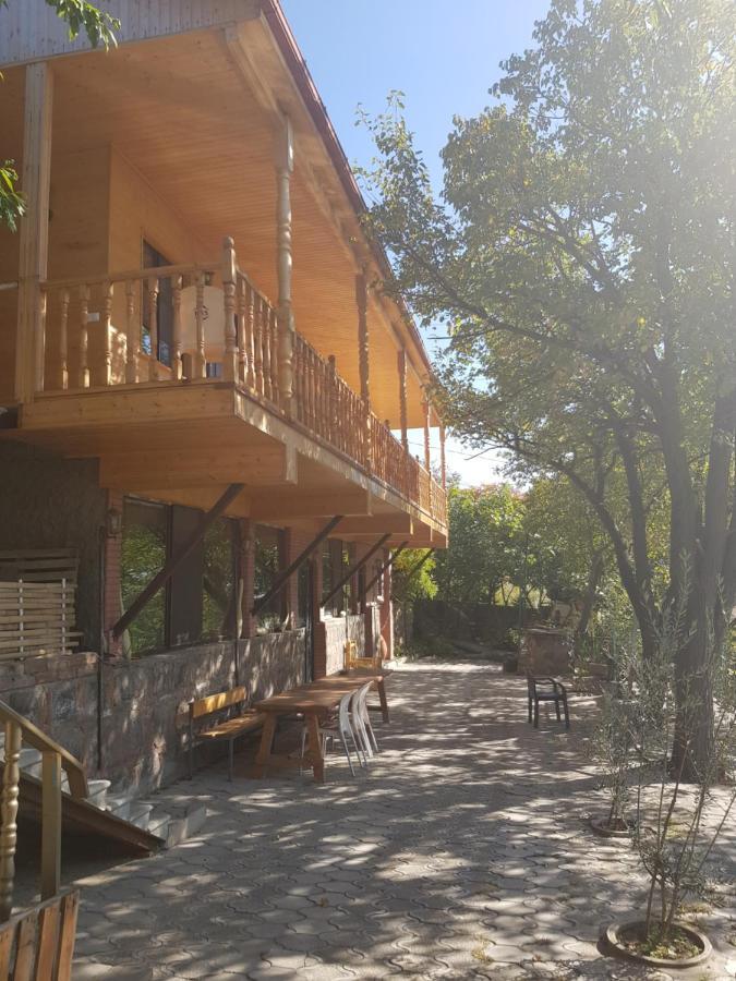 Hotel Amiran'S Lake Tbilisi Esterno foto