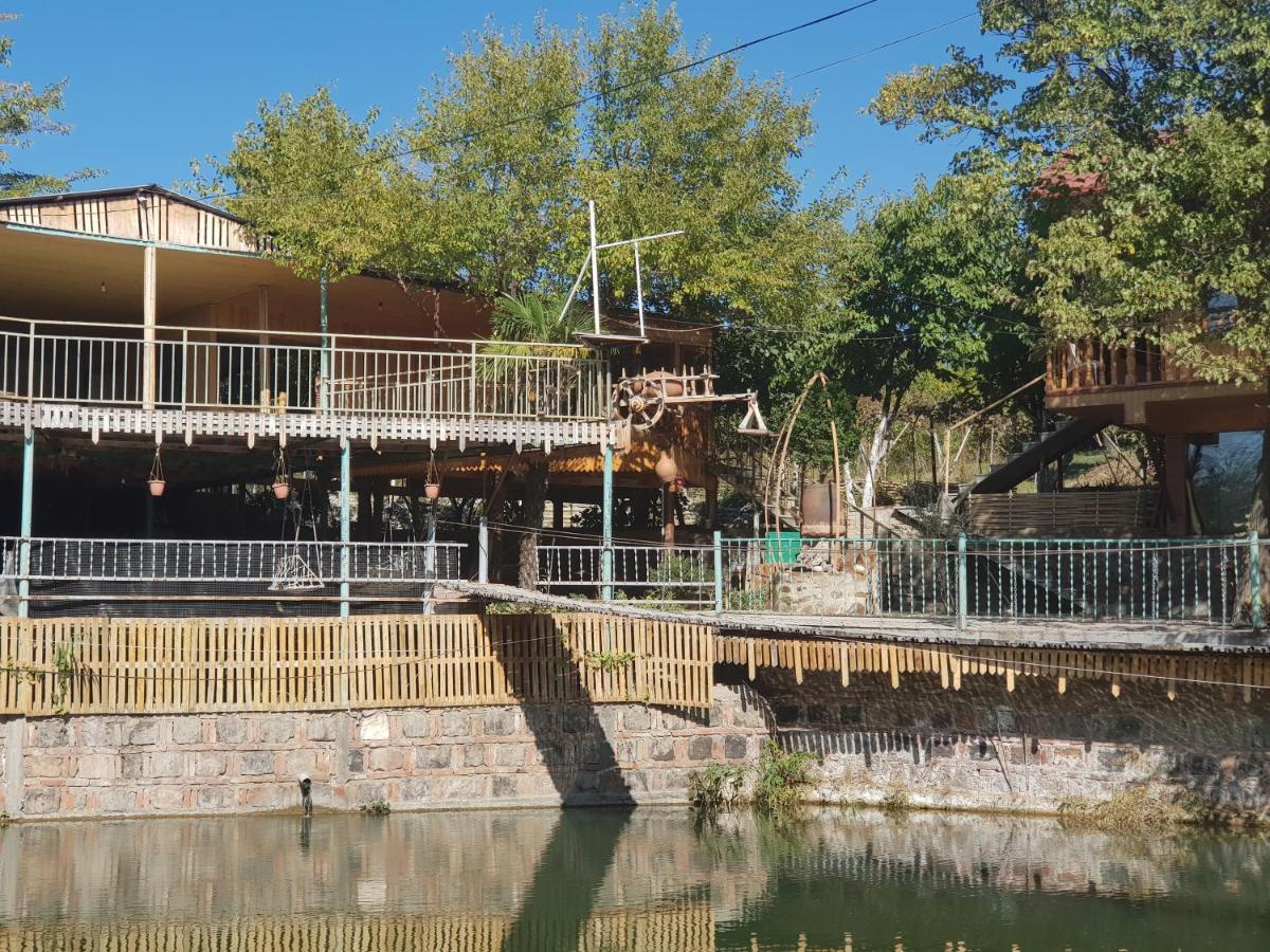 Hotel Amiran'S Lake Tbilisi Esterno foto